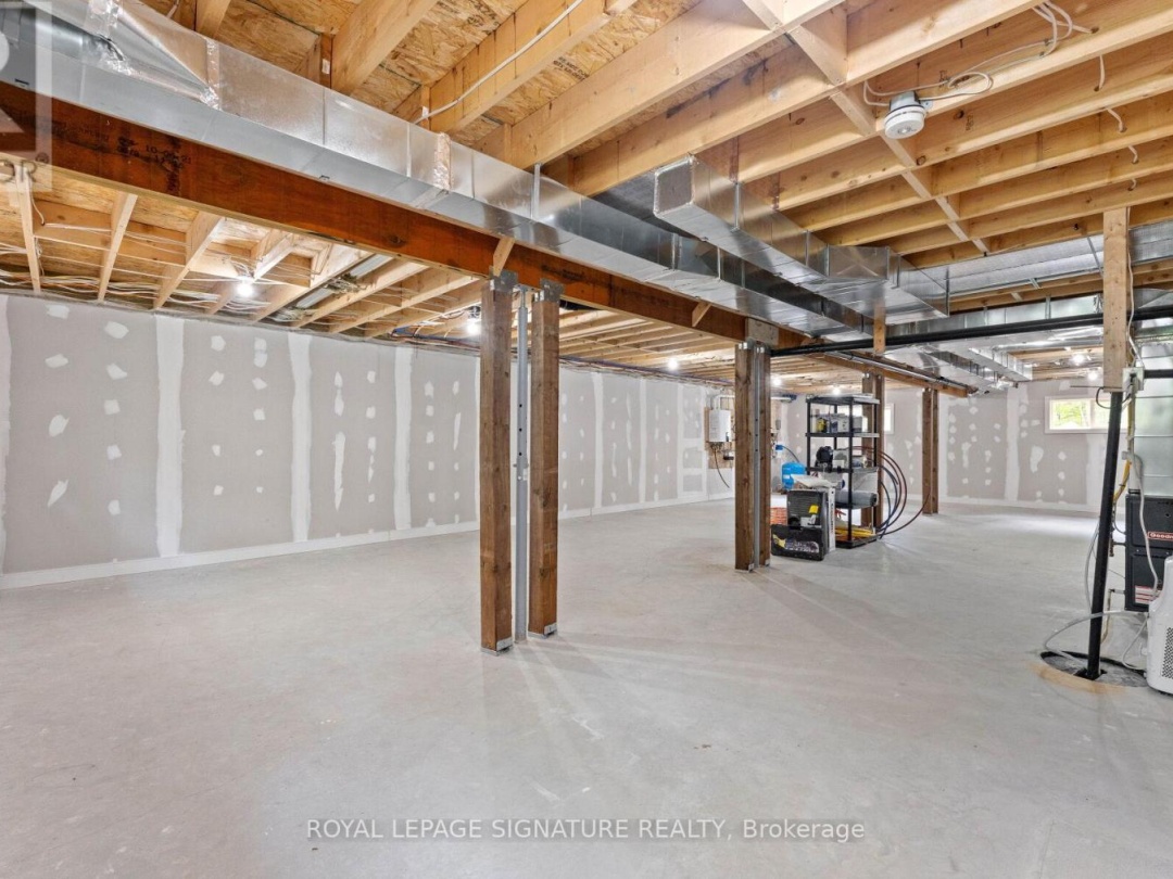 44 SUNNYSHORE PARK DRIVE, 