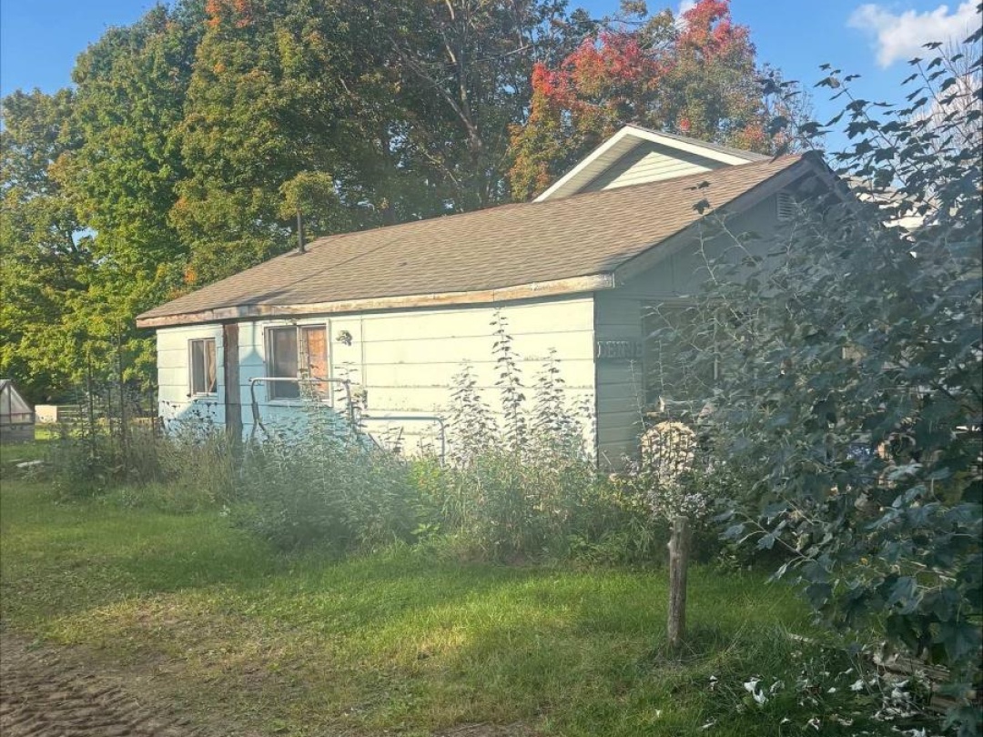 3138 ROBB COURT, 