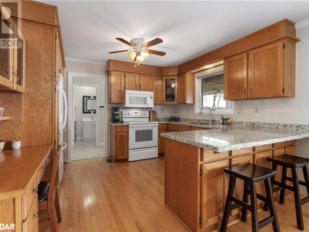4051 River Road, Ramara