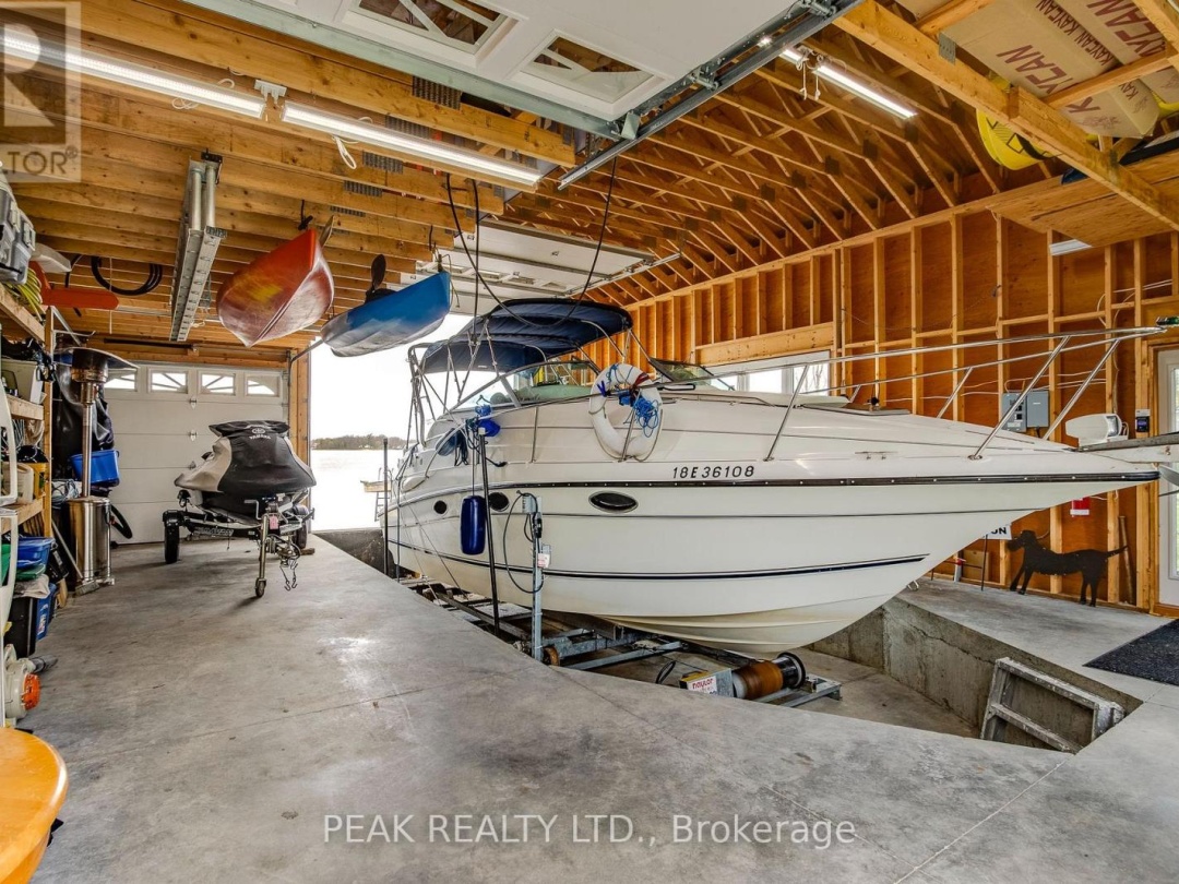 14 Lighthouse Crescent, Georgian Bay