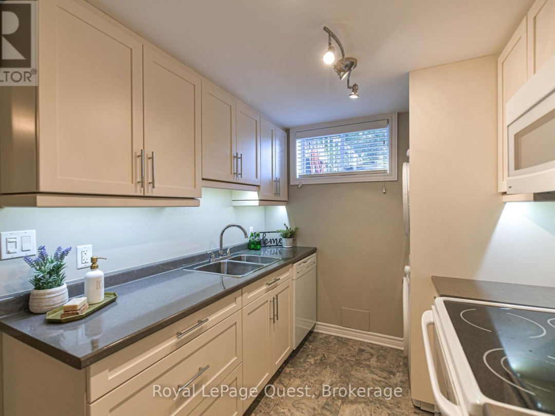 43 CALVERLEY STREET, 