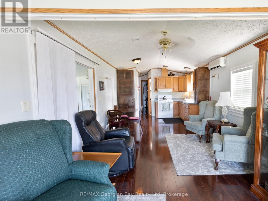 30 - 10 WINFIELD DRIVE, 
