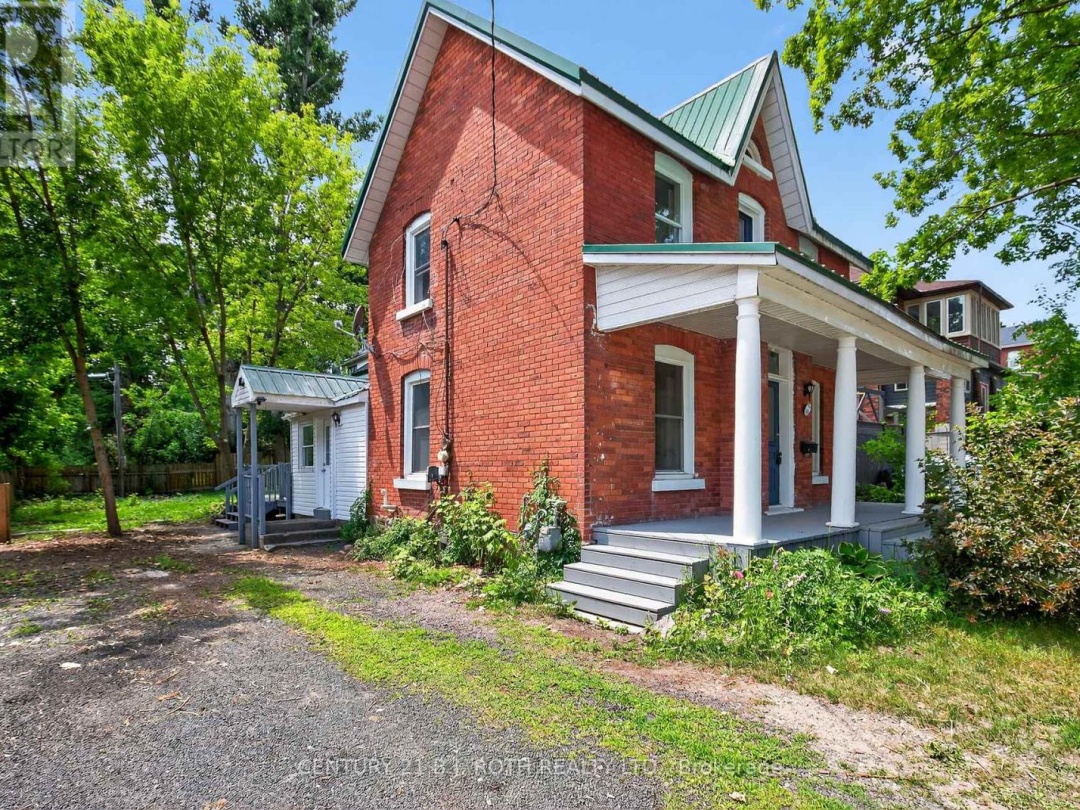 153 LACLIE STREET, 