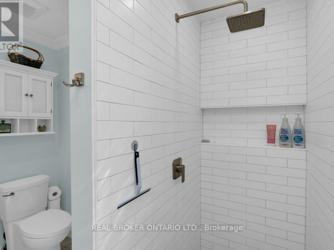 1909 WOODS BAY ROAD, 