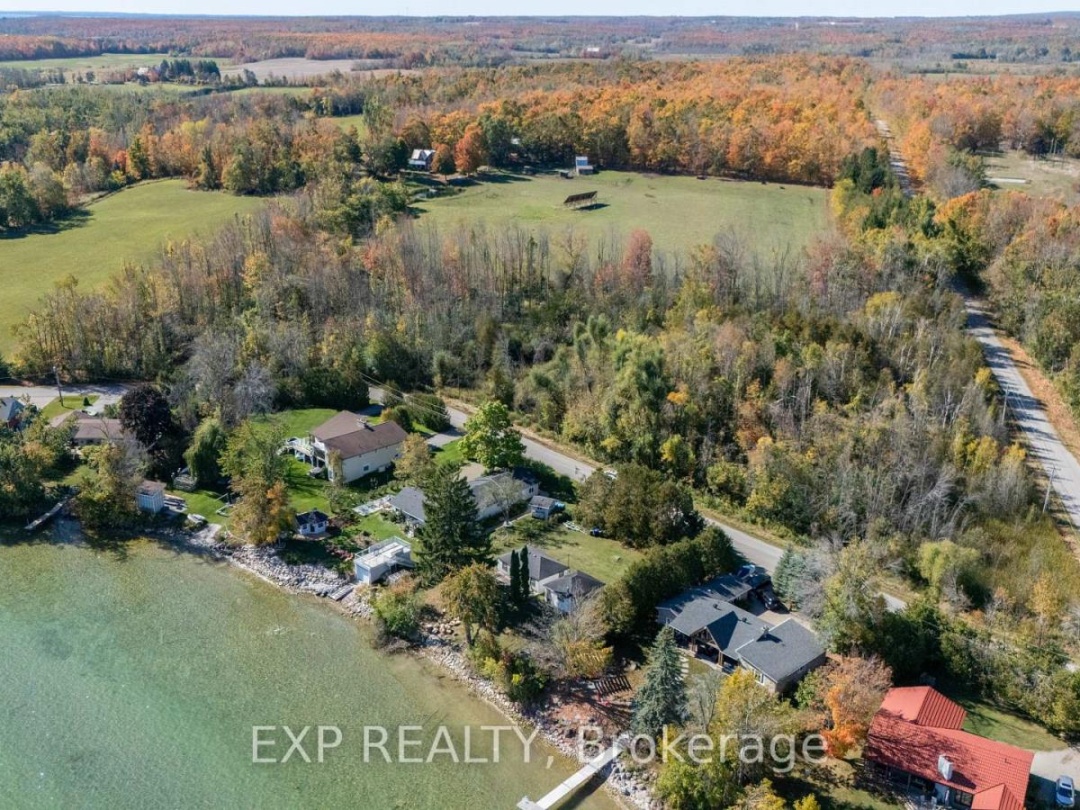255 MOON POINT DRIVE, 