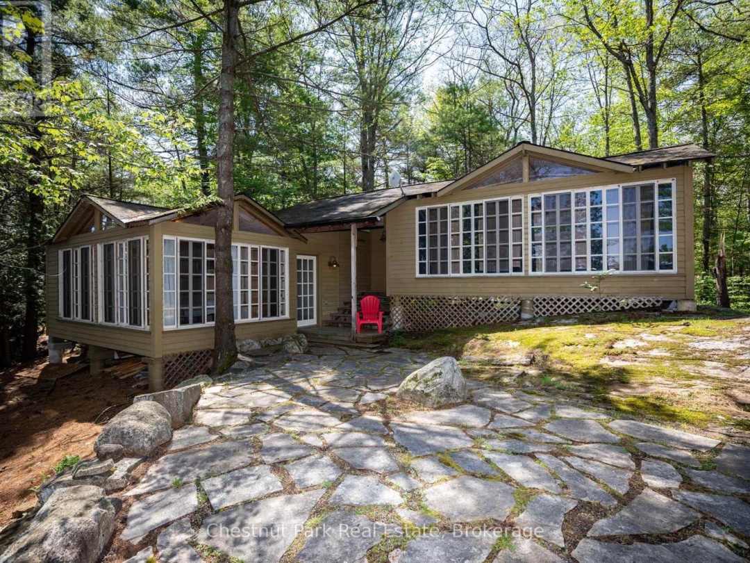 29 Island 26Lm, Lake Muskoka