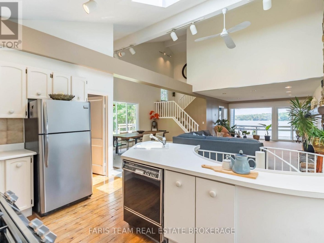 127 SHORELINE DRIVE, 