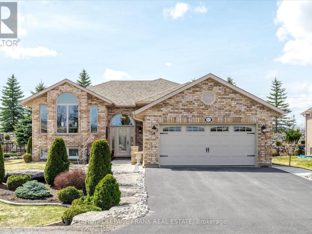 42 HUNTINGWOOD CRESCENT, 