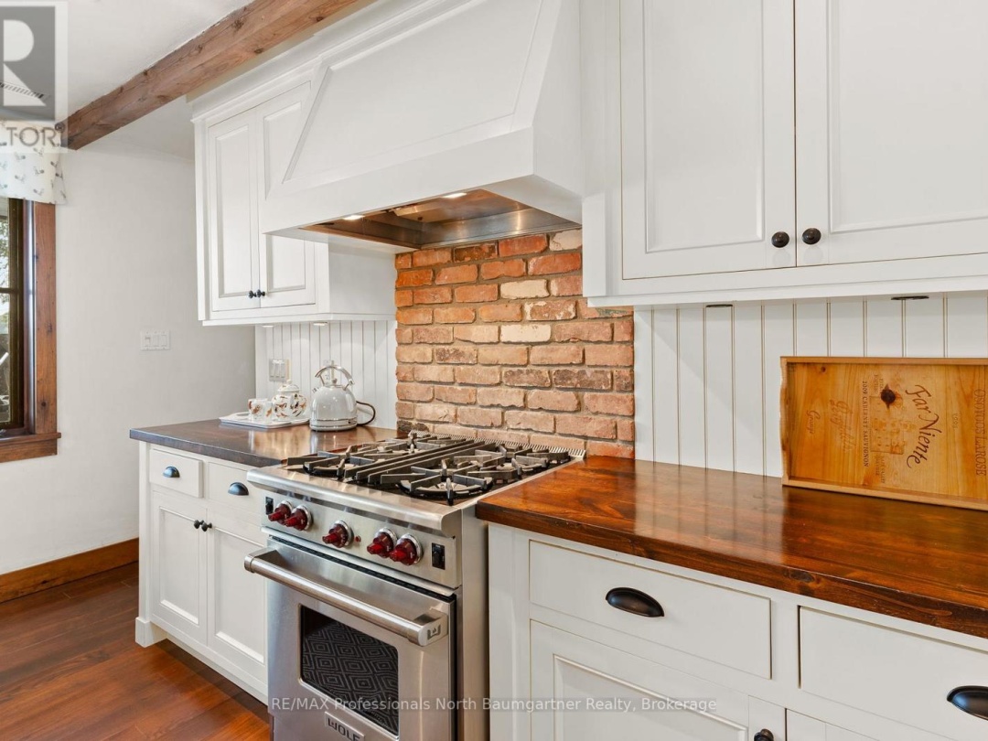 2455 BLAIRHAMPTON ROAD, 