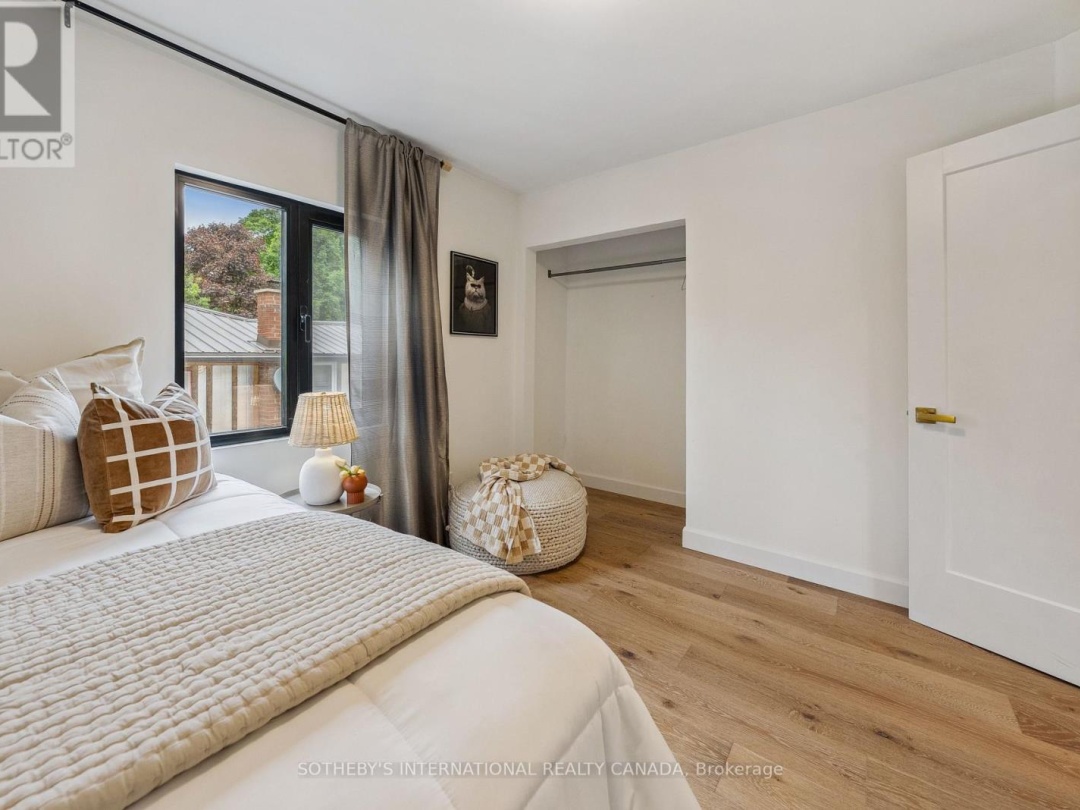25 SILVER BIRCH STREET, 