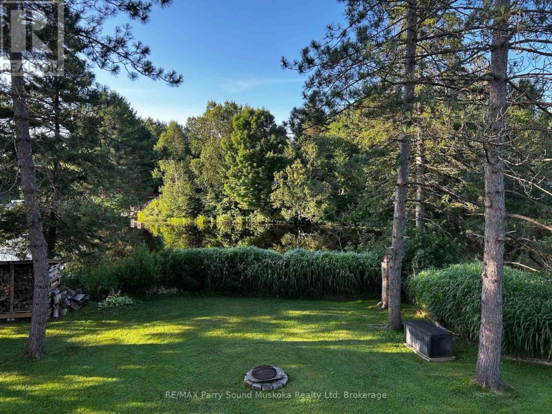 22 Dickinson Road, Manitouwabing Lake