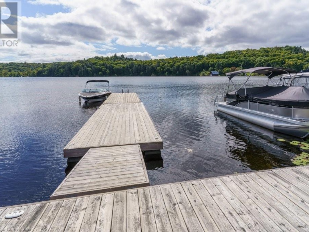 143 South Drive, Lake Vernon