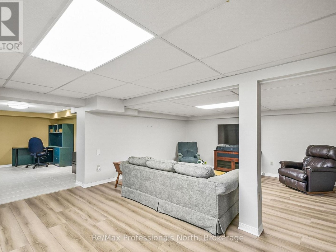 150 Robinson Lane, Lake Muskoka