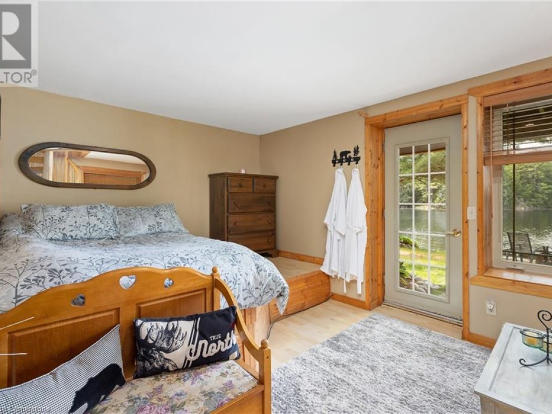 235 Loch Erne Road, Vowel Lake