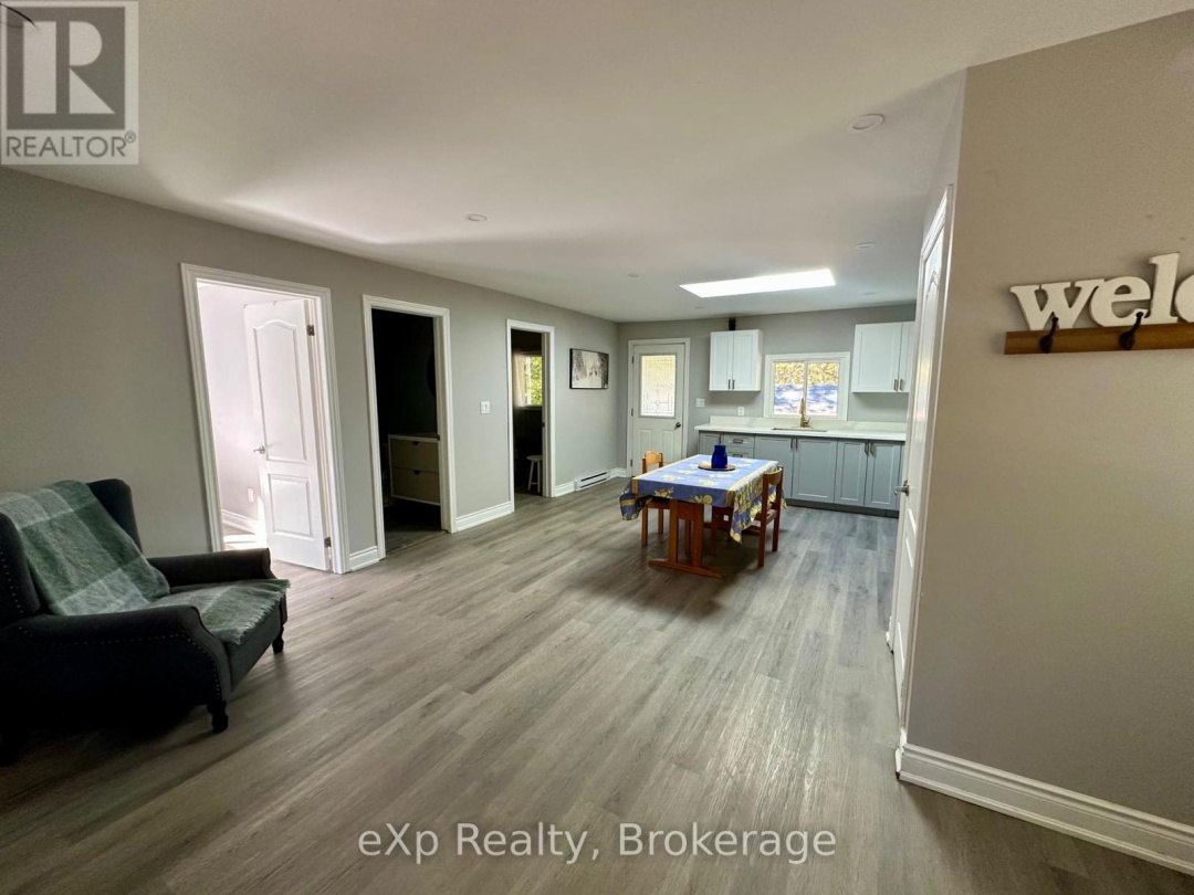 61 ROBERT ROAD W, 