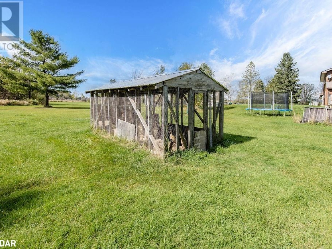 776 Monck Road 45, Head River