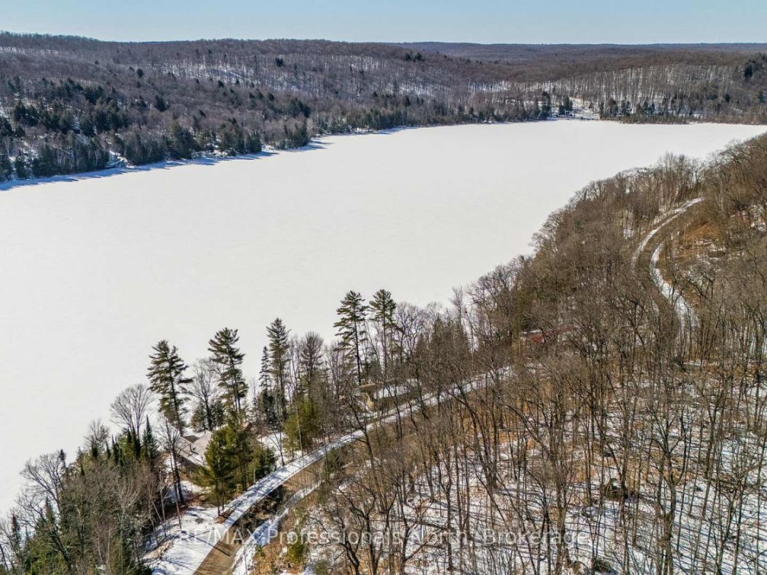 1196 Portage Road, South Portage Lake