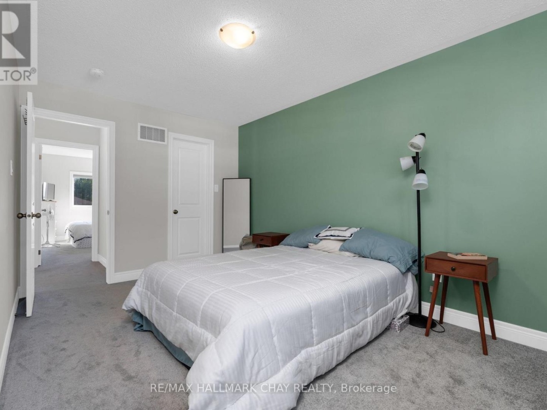 14 NICOLE PARK PLACE, 