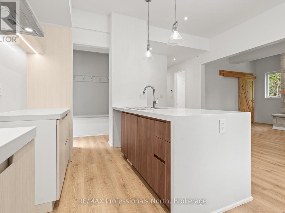 1076 ANGEL ROAD, 