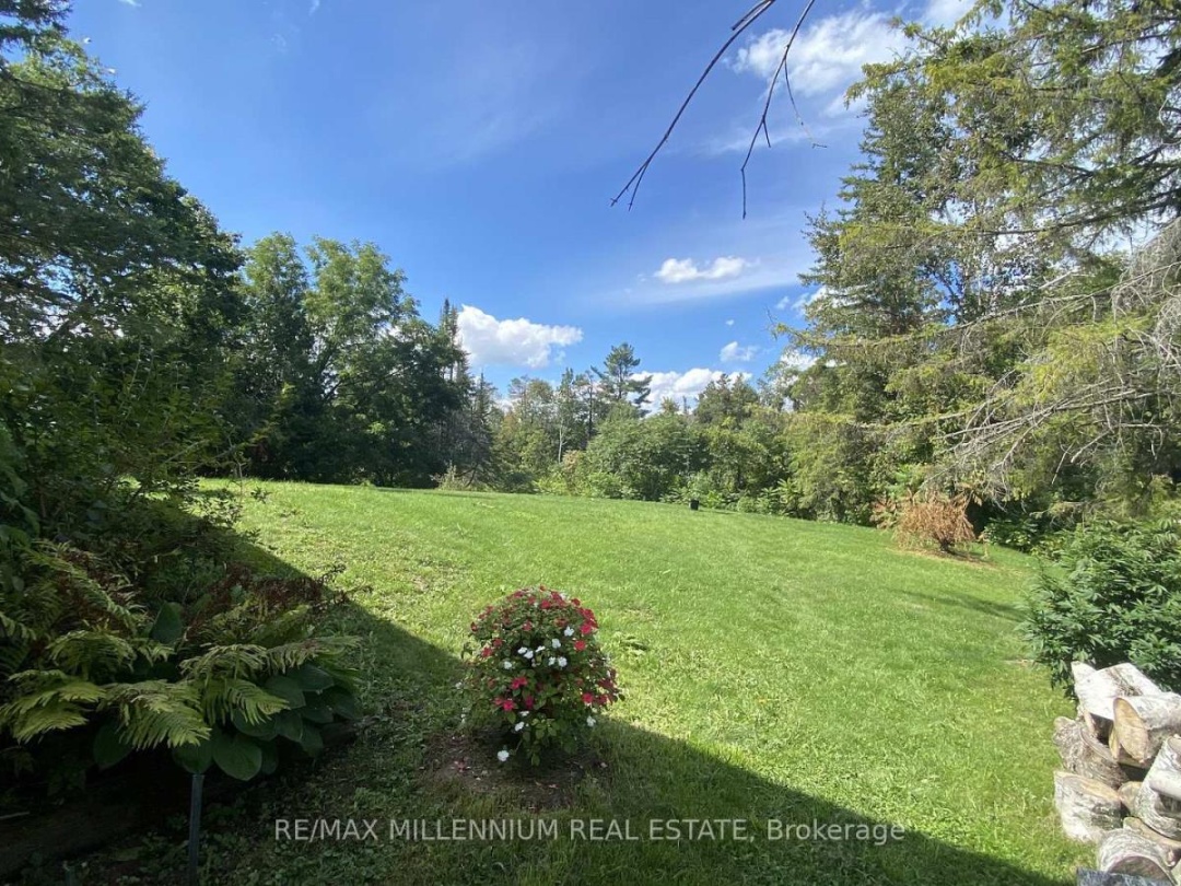 3741 CEDAR RAPIDS DRIVE S, 