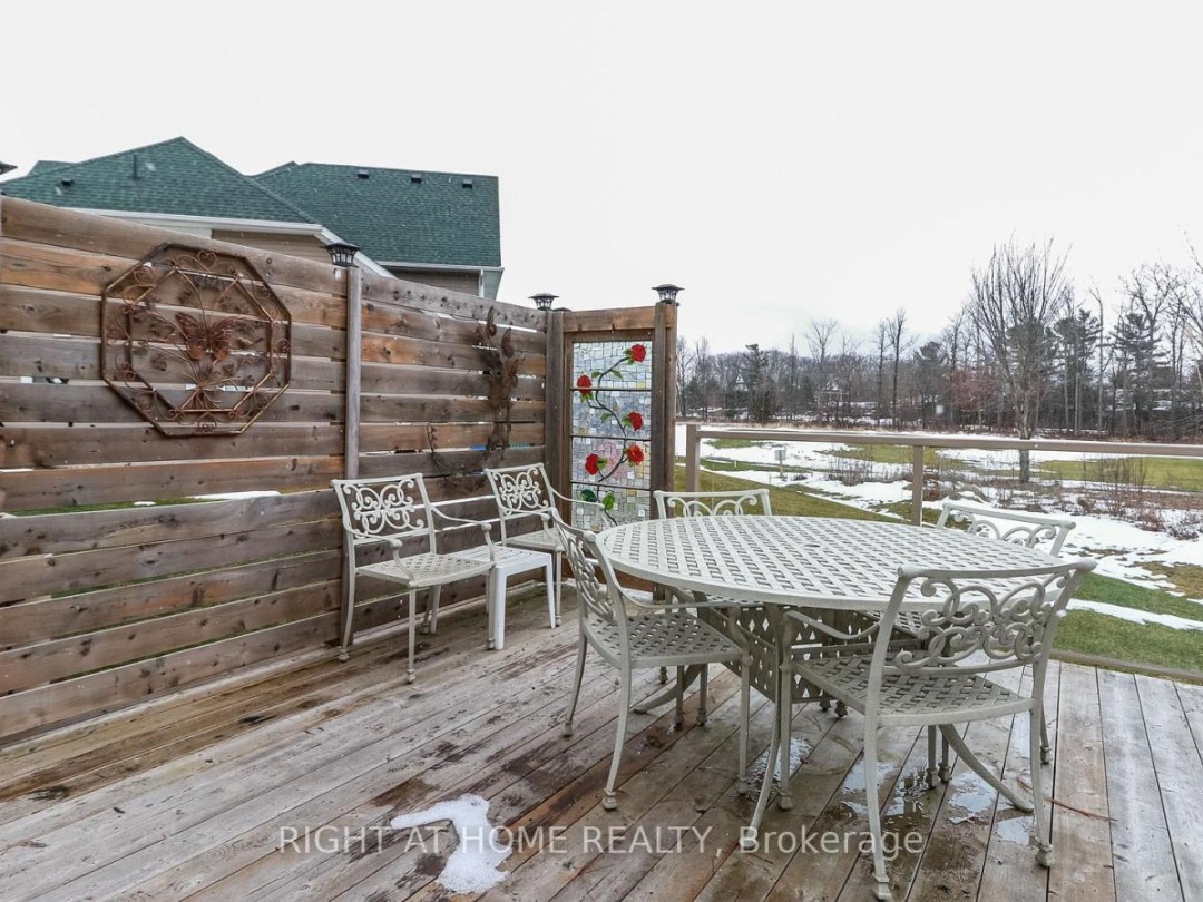 28 Masters Crescent, Georgian Bay