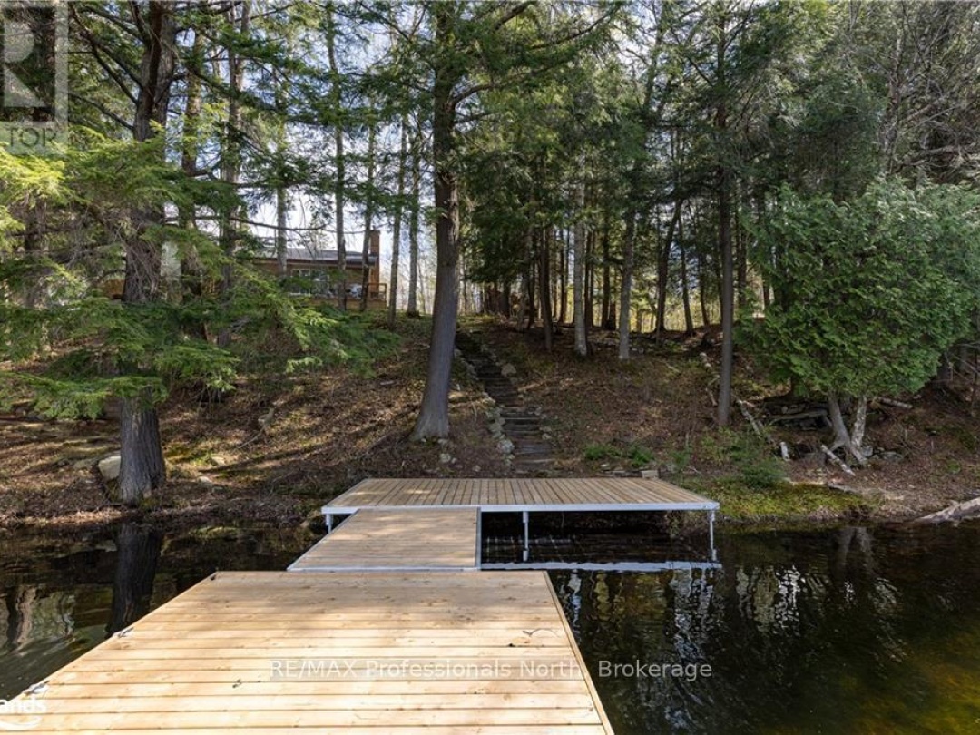 1001 HEMLOCK ROAD, Walker Lake