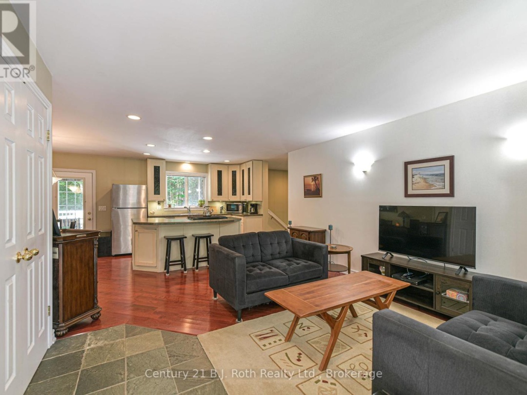 2289 SOUTHWOOD ROAD, 