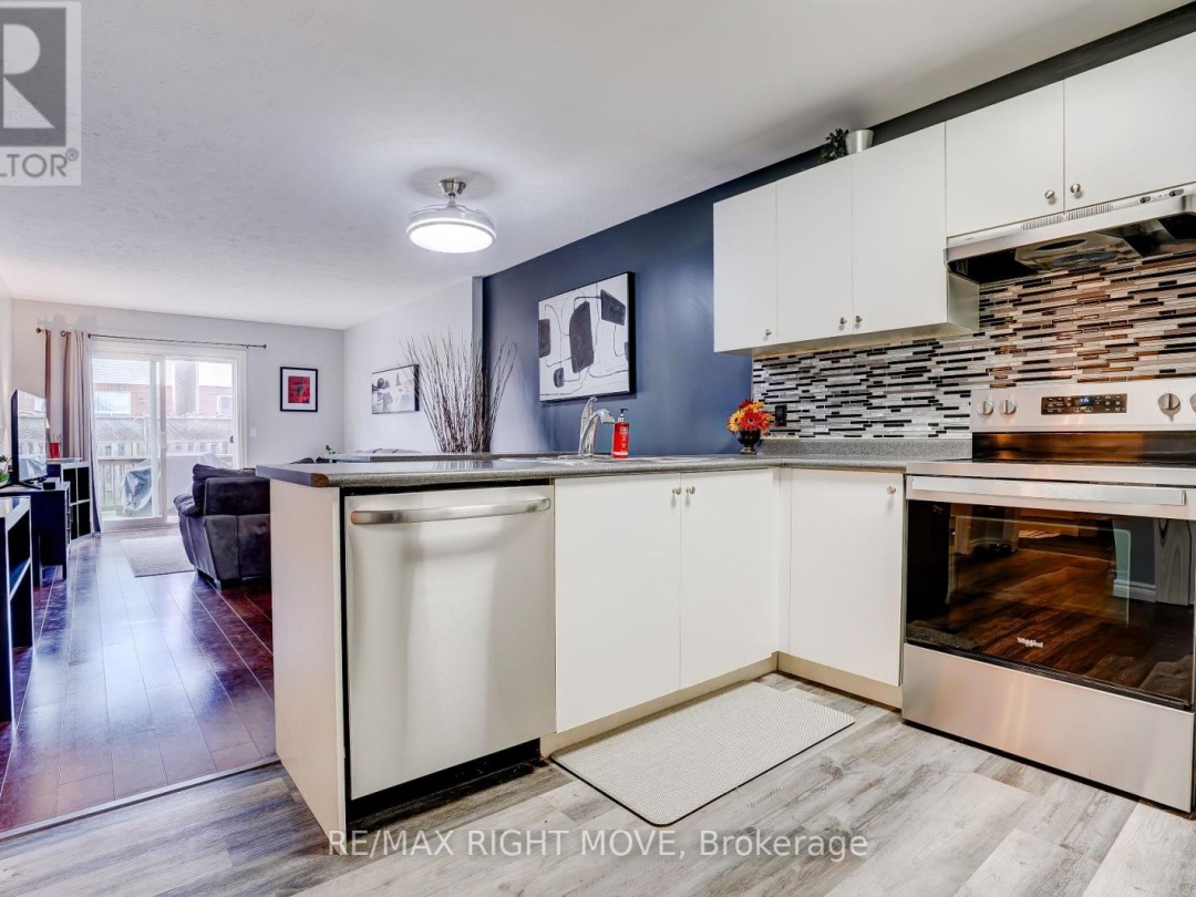 32 JULIA CRESCENT, 