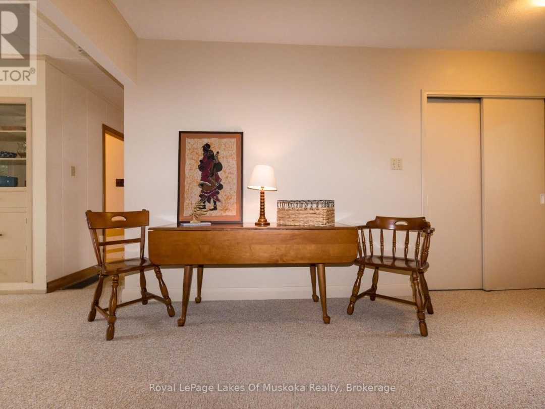 574 RAVENSCLIFFE ROAD, 