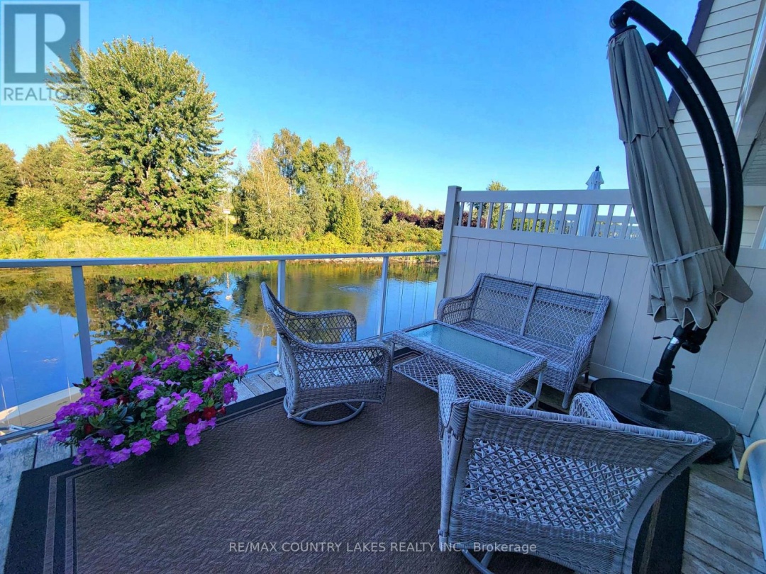 11 - 4 PARADISE BOULEVARD, 