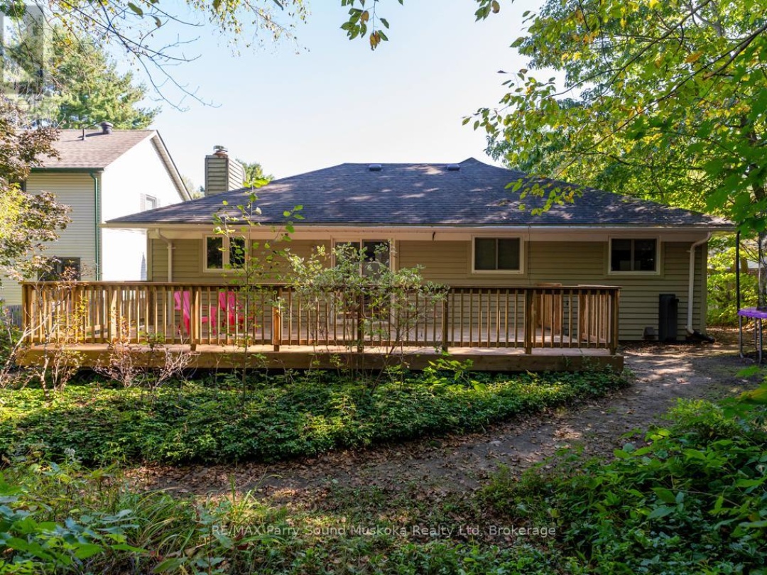 2B Brenda Avenue, Parry Sound