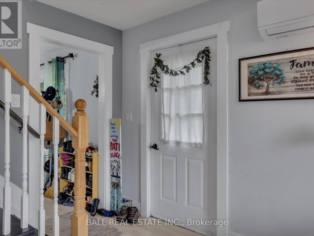 32 CHERRYHILL STREET, 