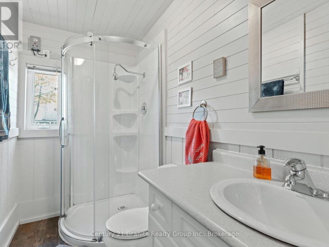 359 AVERY POINT ROAD, 