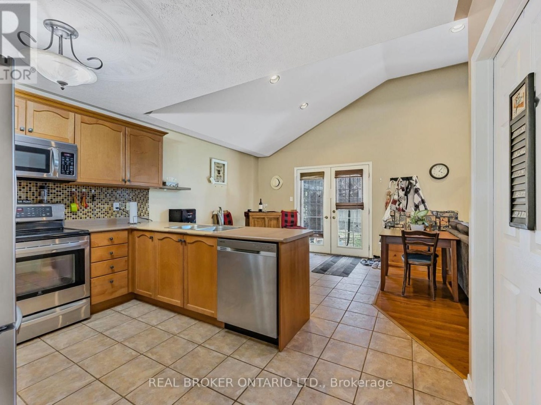 3160 Emperor Drive, Orillia