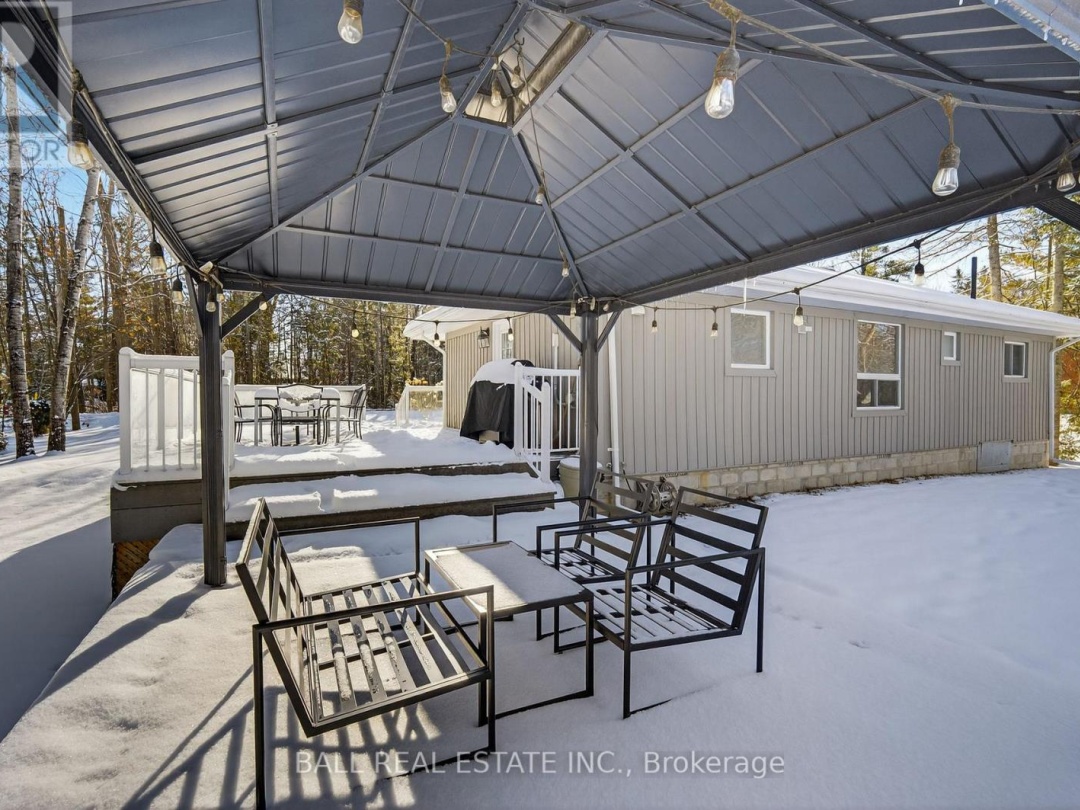25 BAYVIEW ESTATE ROAD, Sturgeon Lake
