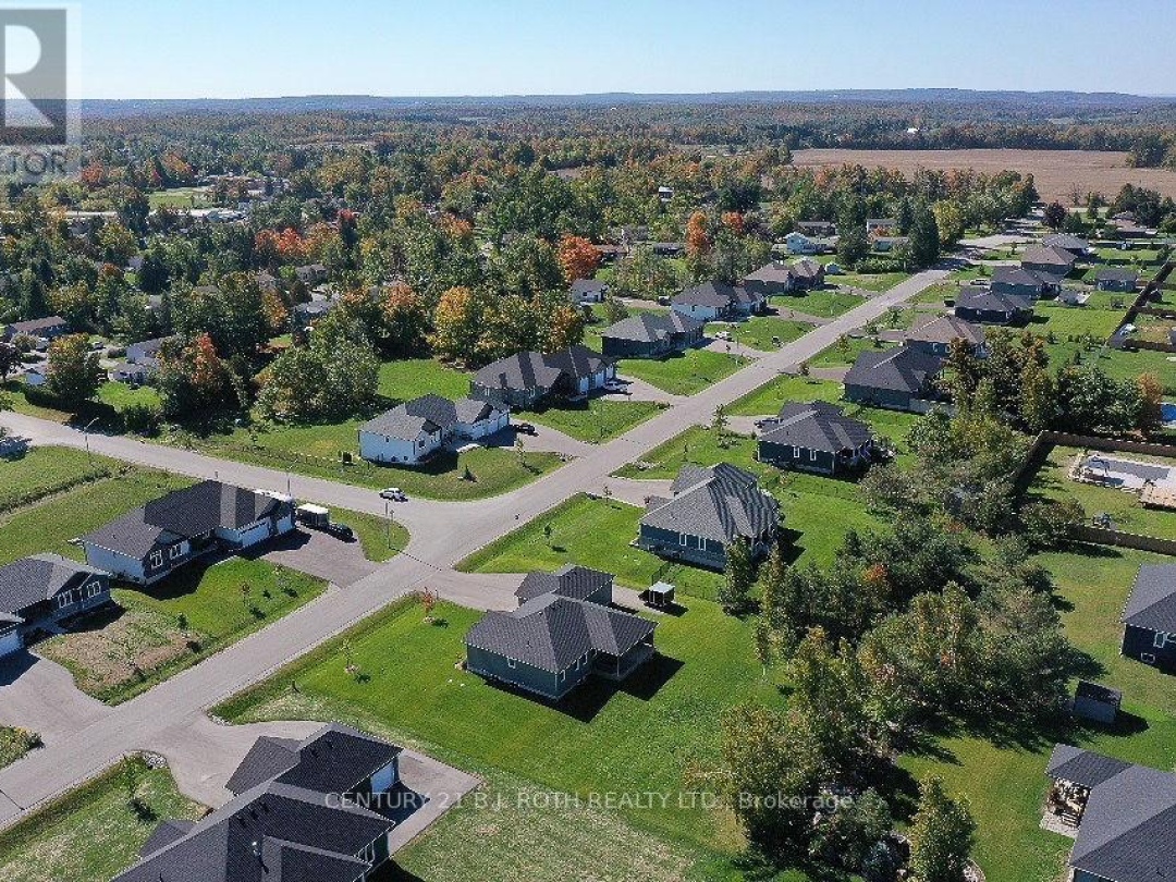 51 CHESLOCK CRESCENT, 