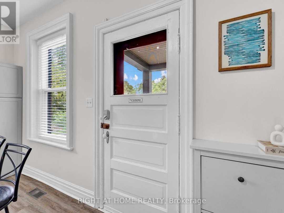 182 Nottawasaga Street, Orillia