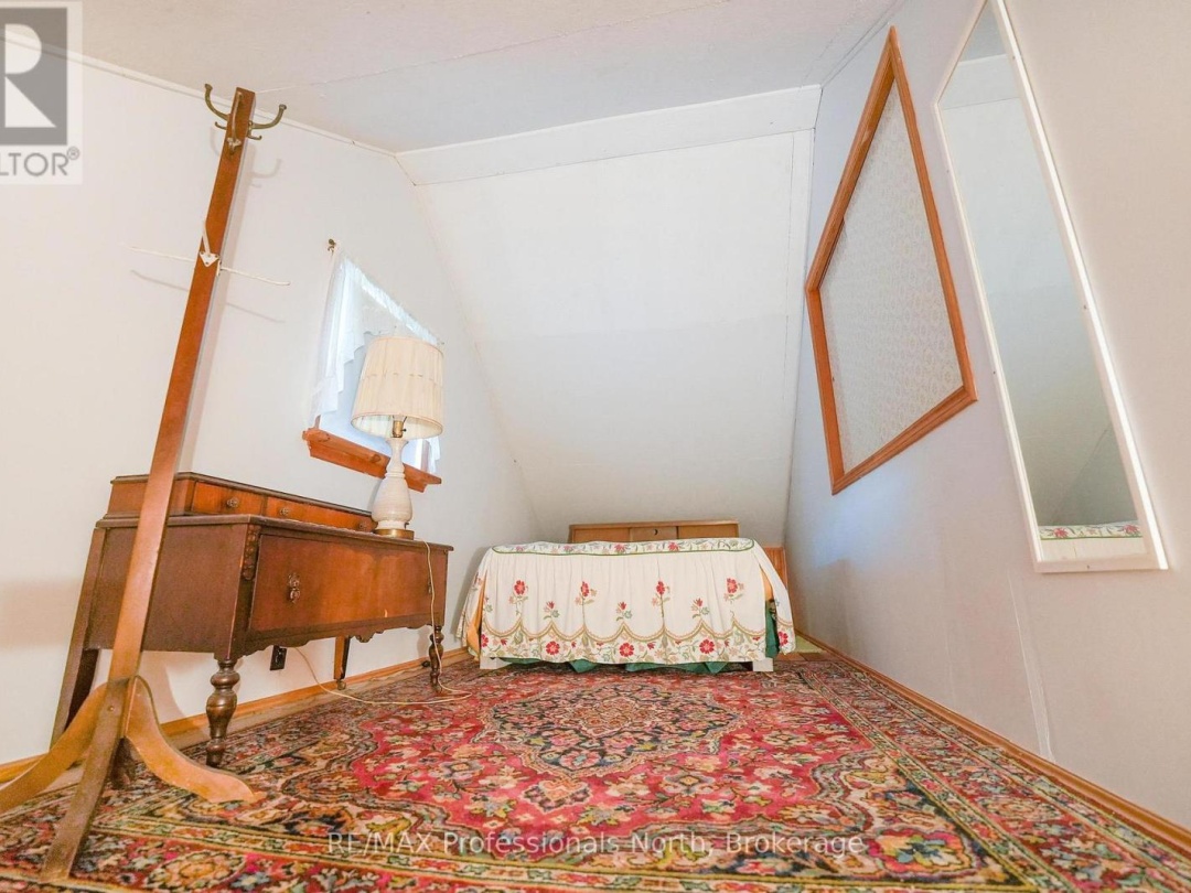 1026 WOODPECKER TRAIL, 