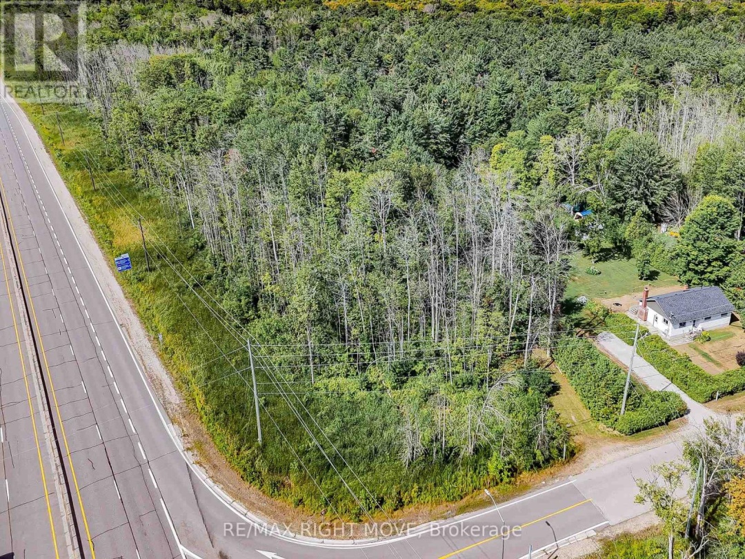 3040 GRASS LAKE LINE, 