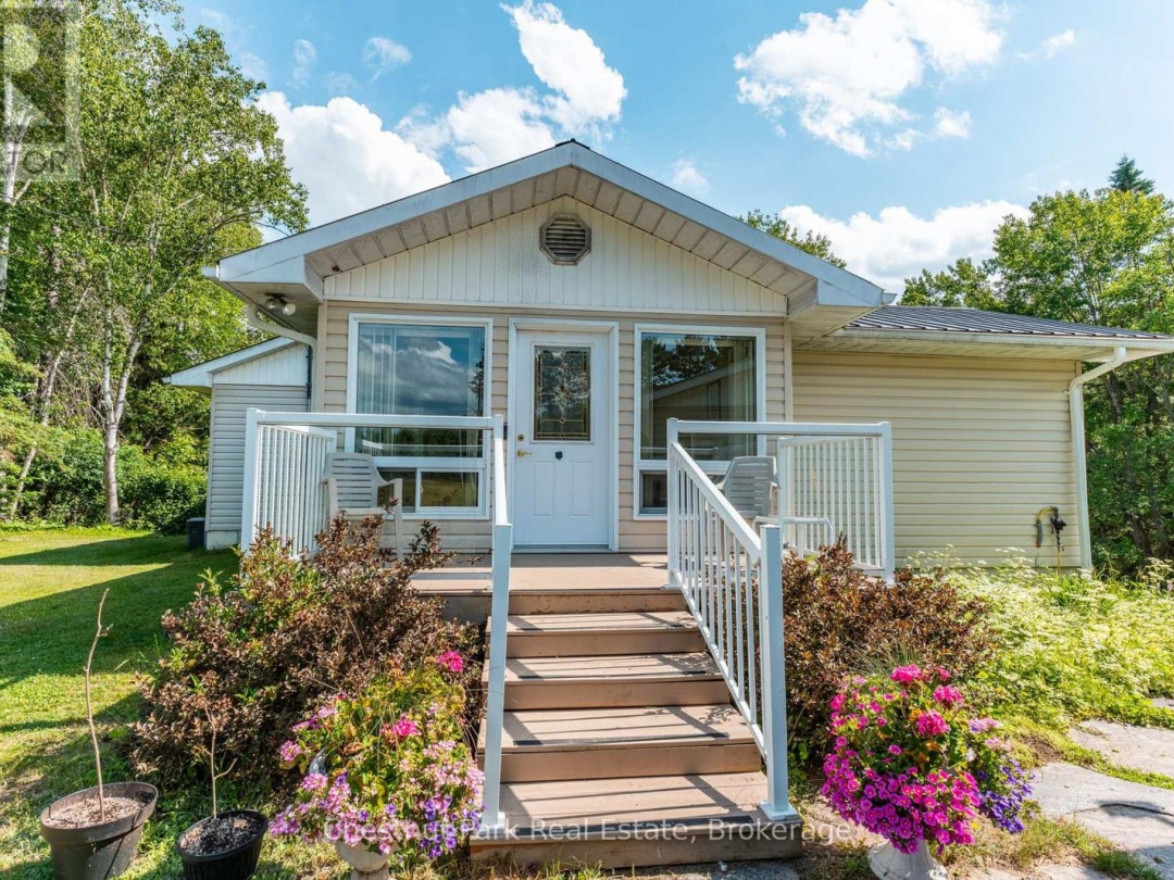 1054 GREEN LAKE ROAD, 