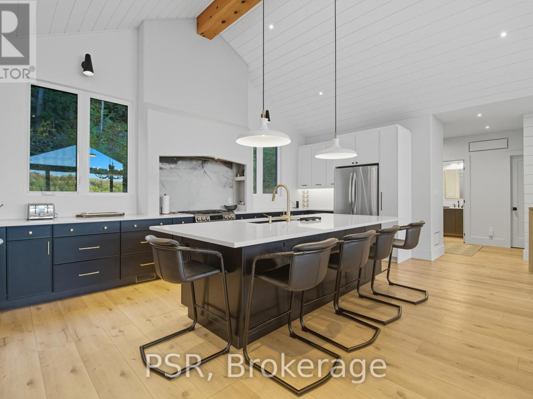 1399 BAYBREEZE LANE, 