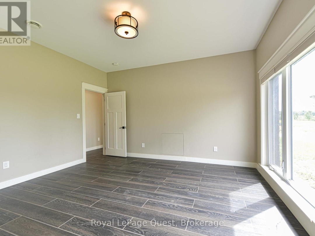 7761 Mcarthur Side Road, Ramara