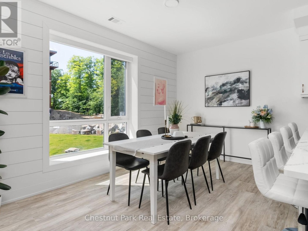 109 - 18 CAMPUS TRAIL, 