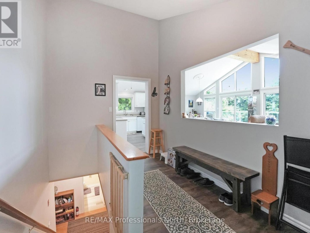 1093 Comak Crescent, St Nora Lake