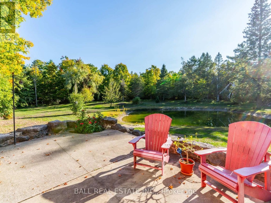 849 COUNTY RD 49, 