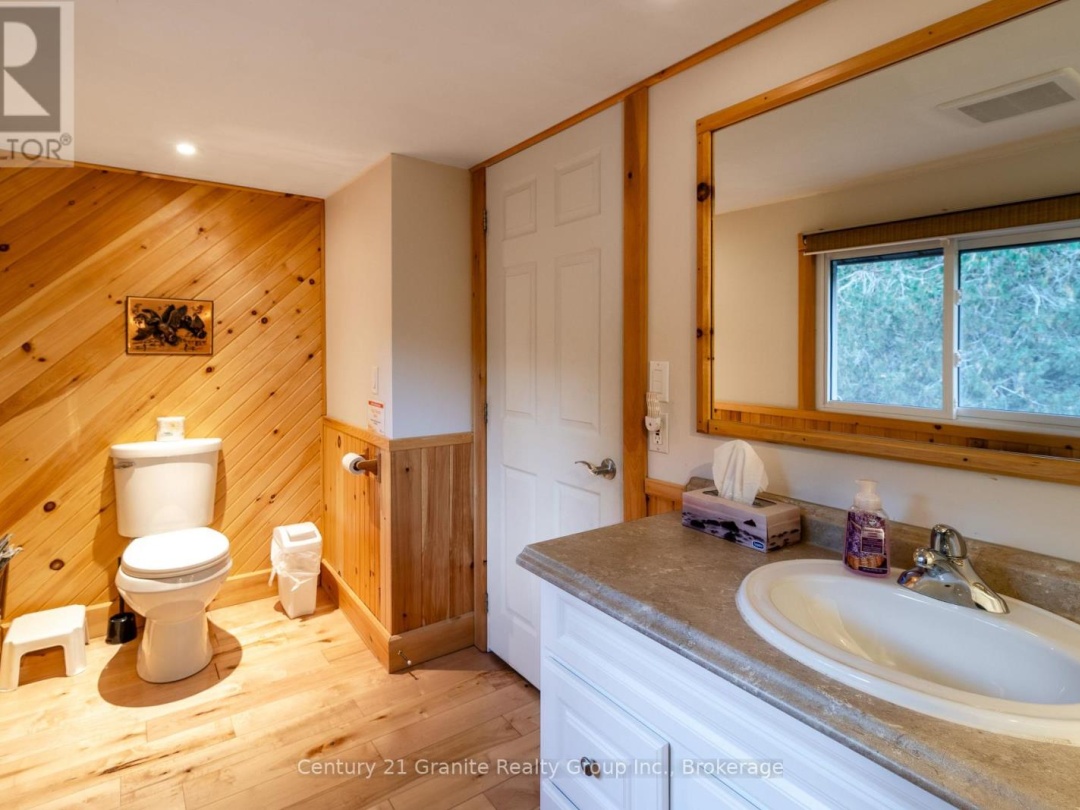 1317 Sullivan Drive, Haliburton Lake