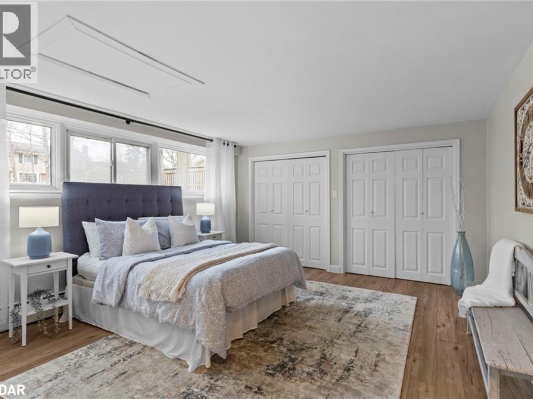 193 LAWRENCE Avenue, 