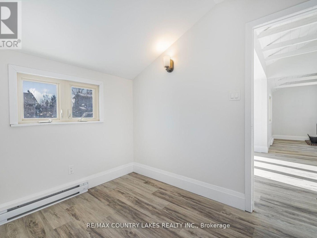 10 RIDGE AVENUE, 