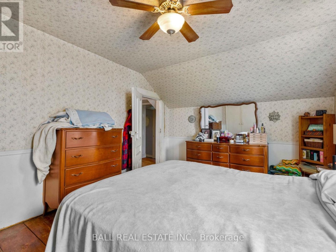 589 COUNTY ROAD 8, 