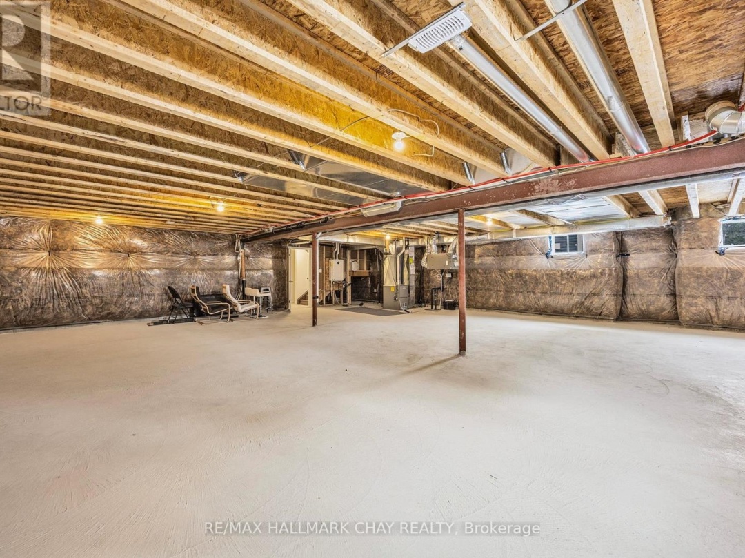 12 DYER CRESCENT, 